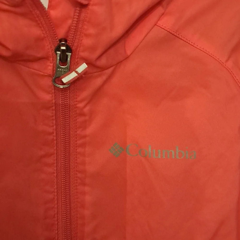 Columbia lightweight hooded